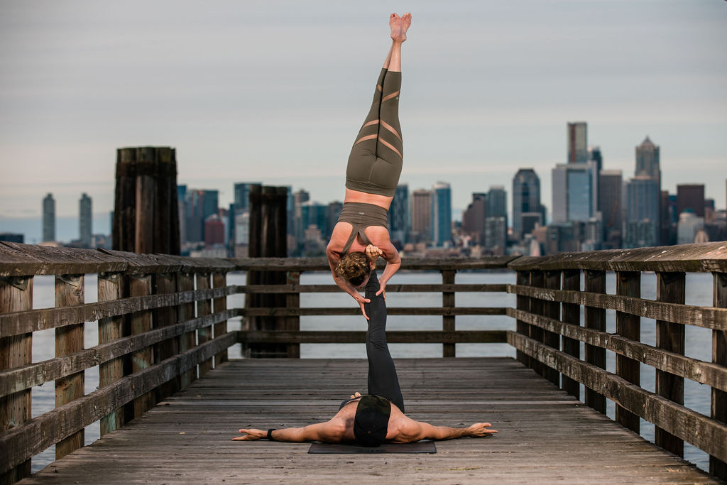 Vinyasa Yoga Photography in Seattle at Alki Beach with Robin Martin Yoga by Pensacola Fitness Photographer Adina Preston. 