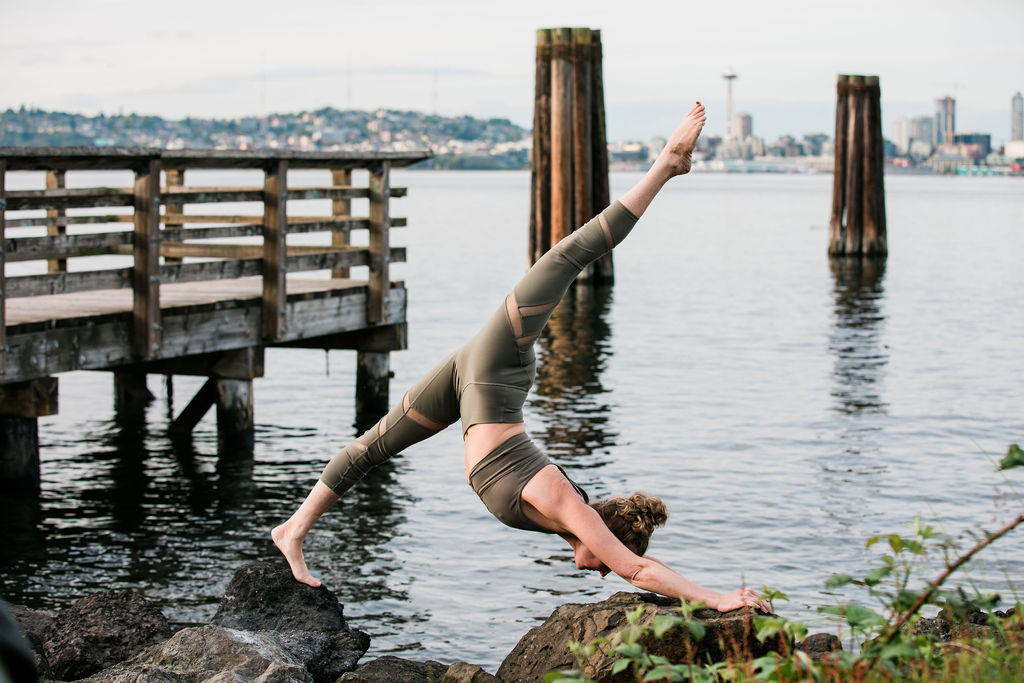 Vinyasa Yoga Photography in Seattle at Alki Beach with Robin Martin Yoga by Pensacola Fitness Photographer Adina Preston.